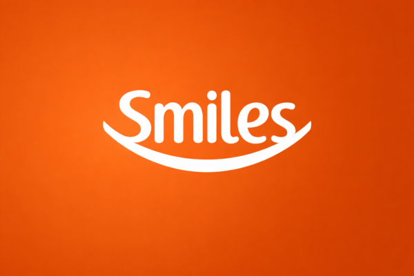 Interface do site Smiles mostrando busca de passagens aéreas com milhas para múltiplos destinos nacionais e internacionais com companhias parceiras